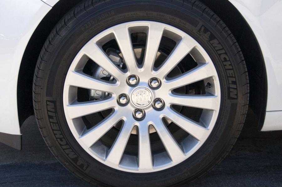  Buick Regal 2011 года  (фото 68 из 77)